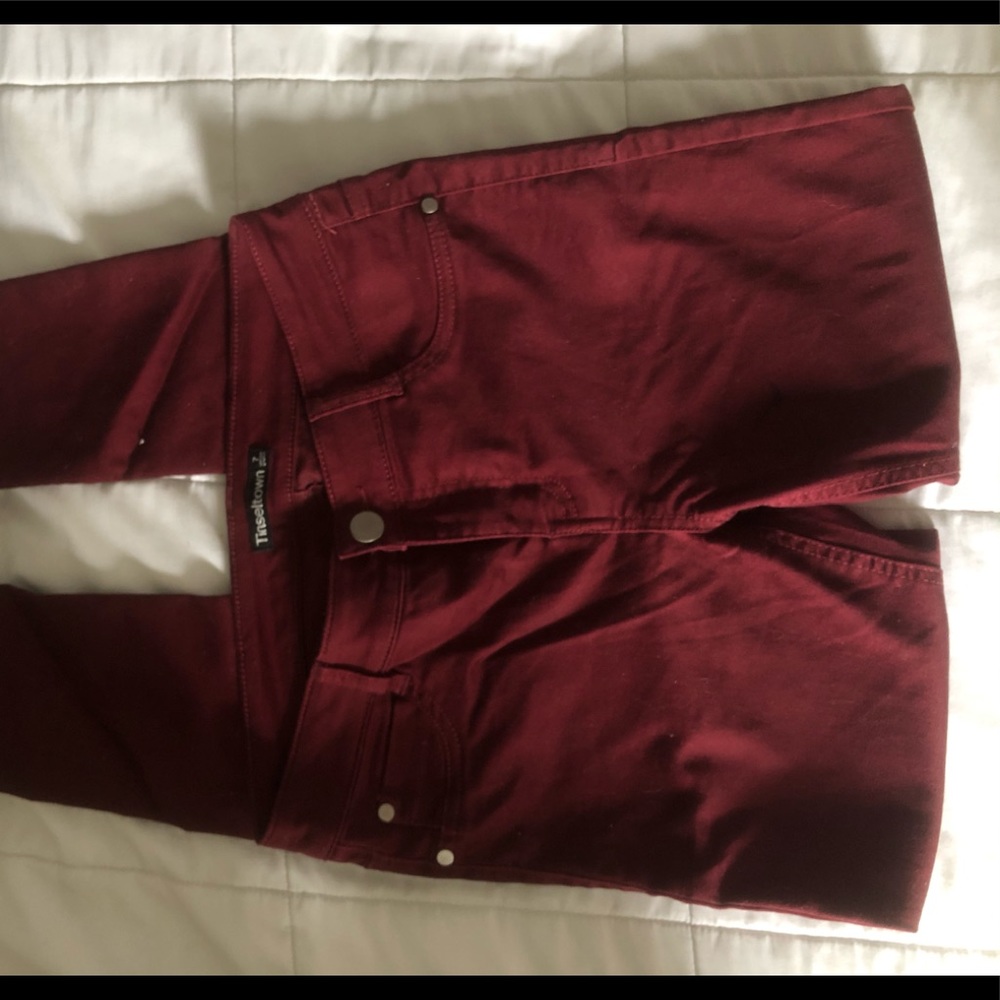 Red skinny jeans